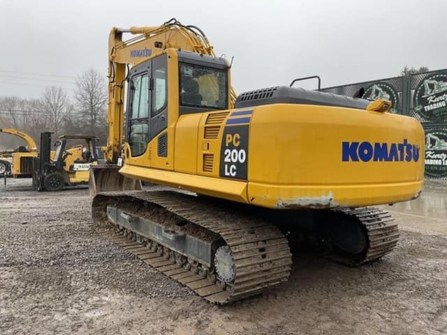 Image of Komatsu PC200LC-8 equipment image 1