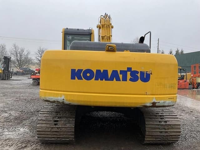 Image of Komatsu PC200LC-8 equipment image 2
