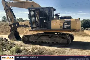 2012 Komatsu PC200LC-8 Image