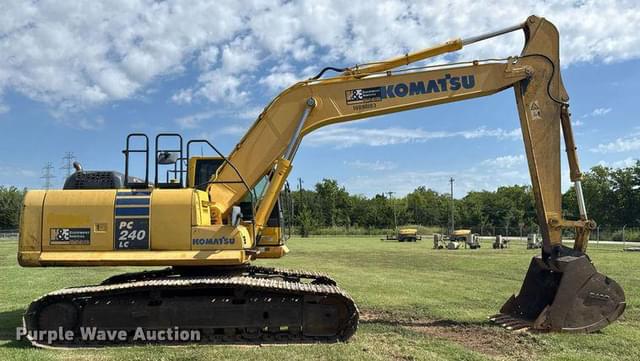 Image of Komatsu PC240LC equipment image 3