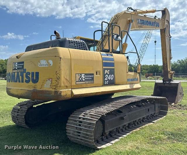 Image of Komatsu PC240LC equipment image 4