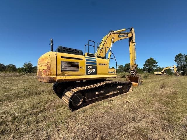 Image of Komatsu PC360LC-10 equipment image 2
