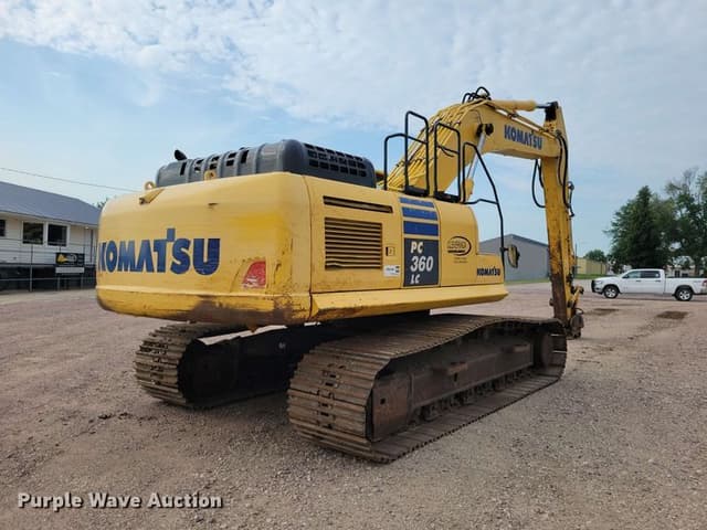 Image of Komatsu PC360LC-10 equipment image 4