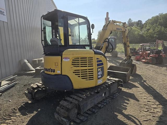 Image of Komatsu PC45MR-3 equipment image 2