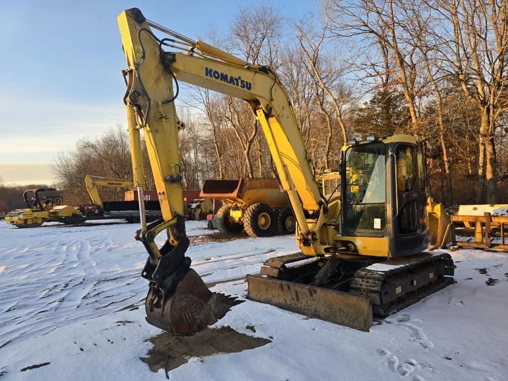 2012 Komatsu PC88MR-8 Equipment Image0