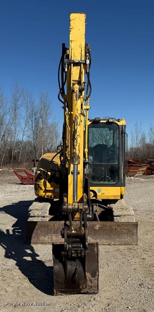 Image of Komatsu PC88MR-8 equipment image 1