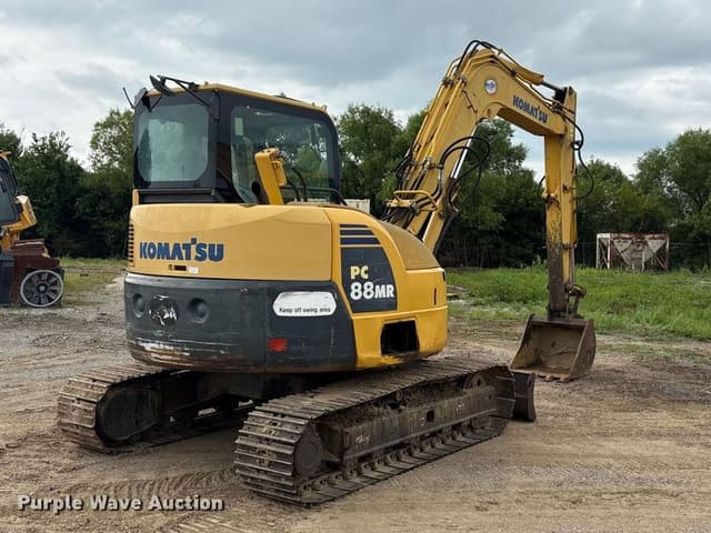 Image of Komatsu PC88MR equipment image 4