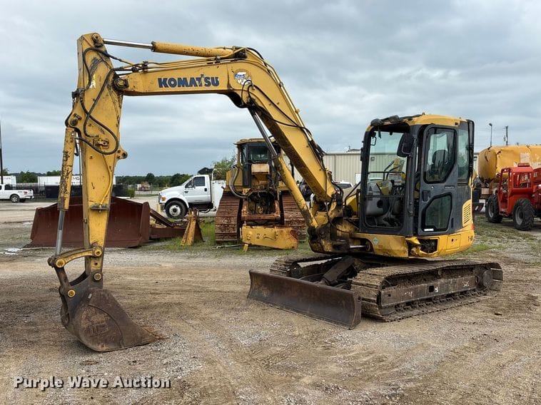 2012 Komatsu PC88MR Equipment Image0