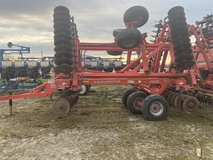 2012 Kuhn Krause Excelerator 8000 Image