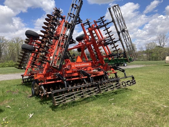 Main image Kuhn Krause Excelerator 8000