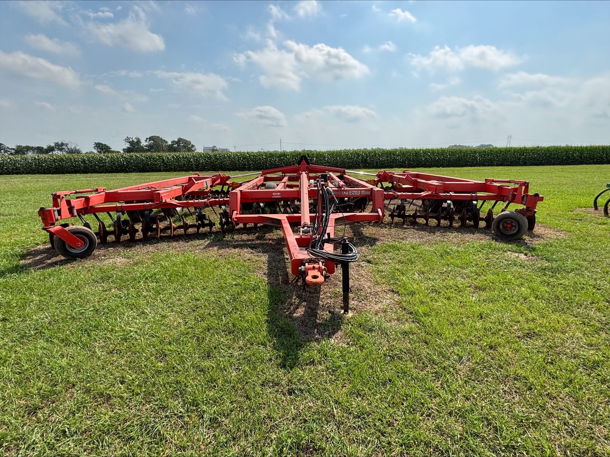 2012 Kuhn Krause 8210-31W Equipment Image0