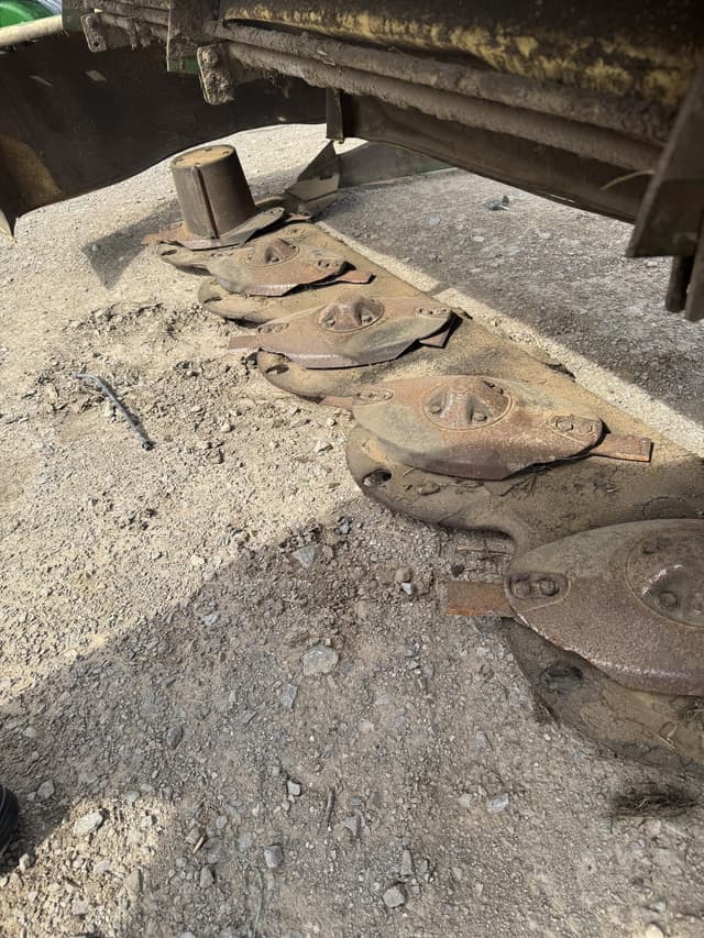 Image of Krone EC320 equipment image 3