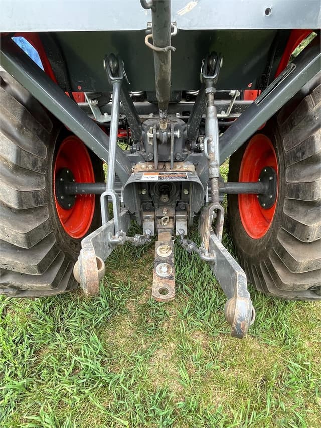 Image of Kubota B3200HSD equipment image 4