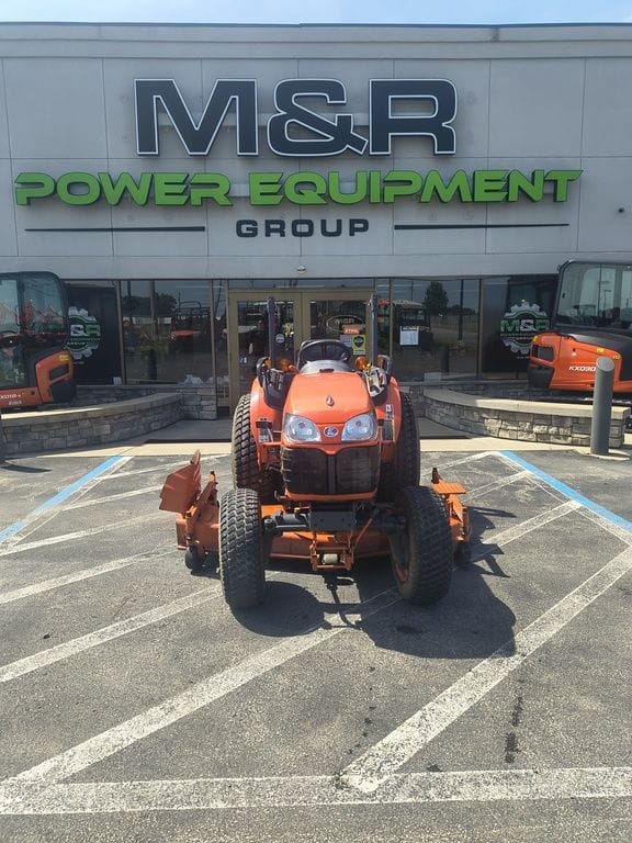 2012 Kubota B3200HSD Equipment Image0