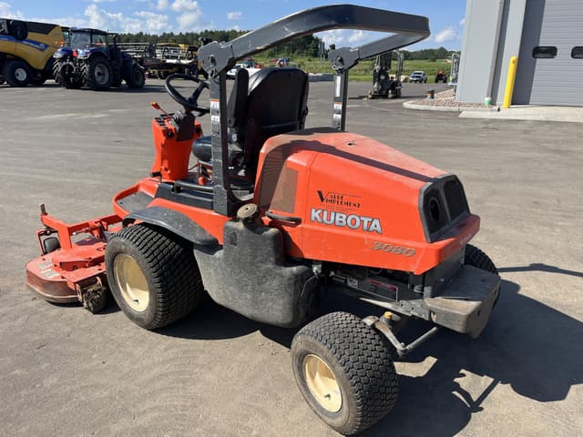 Image of Kubota F3080 equipment image 4