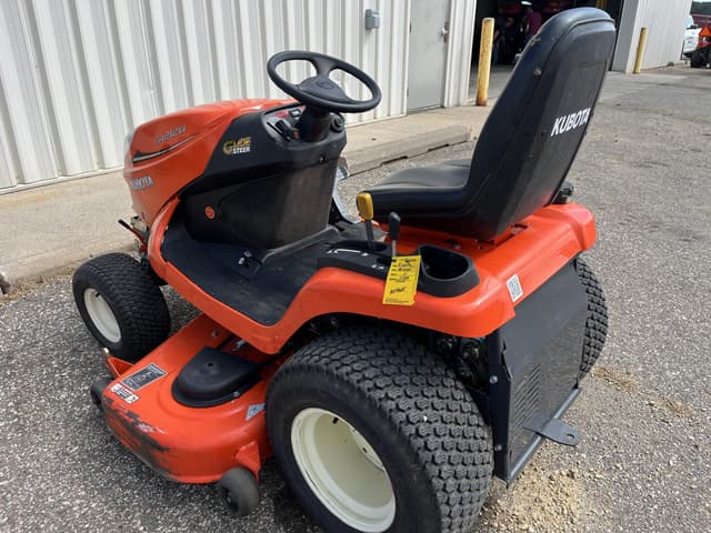 Image of Kubota GR2120 equipment image 4