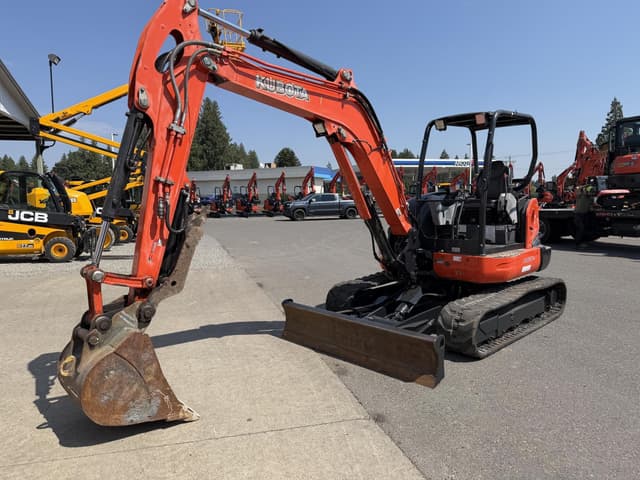 Image of Kubota KX057-4 equipment image 1