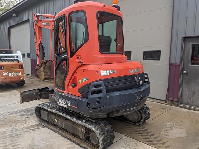 Image of Kubota KX121-3 equipment image 2