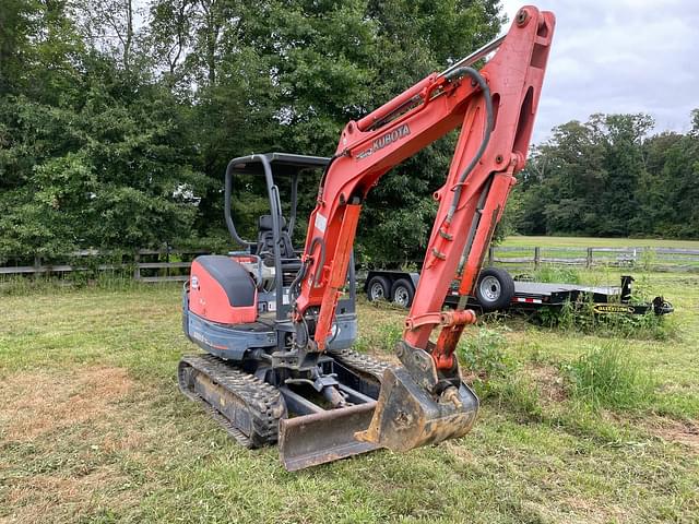 Image of Kubota KX91-3 equipment image 3