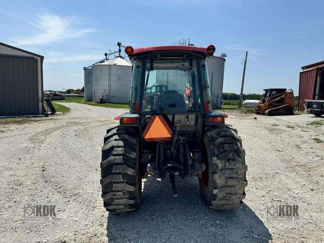 Image of Kubota L3940 equipment image 4