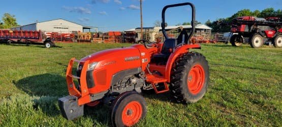 Image of Kubota L4600 Primary image