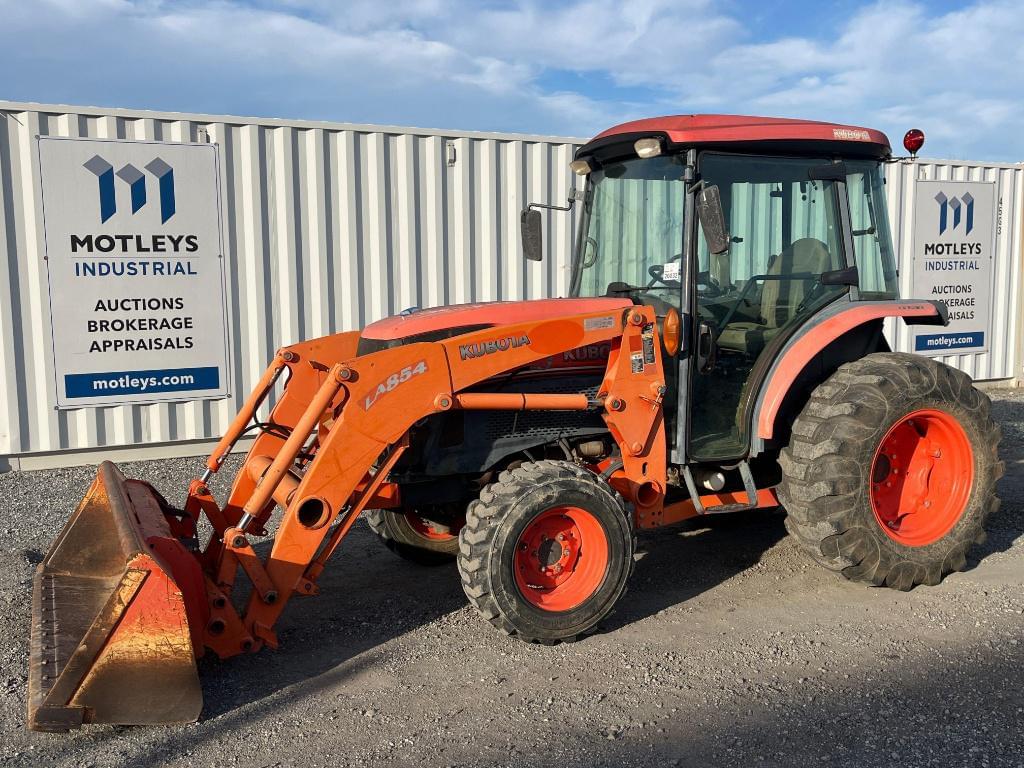 Image of Kubota L5740 Primary image