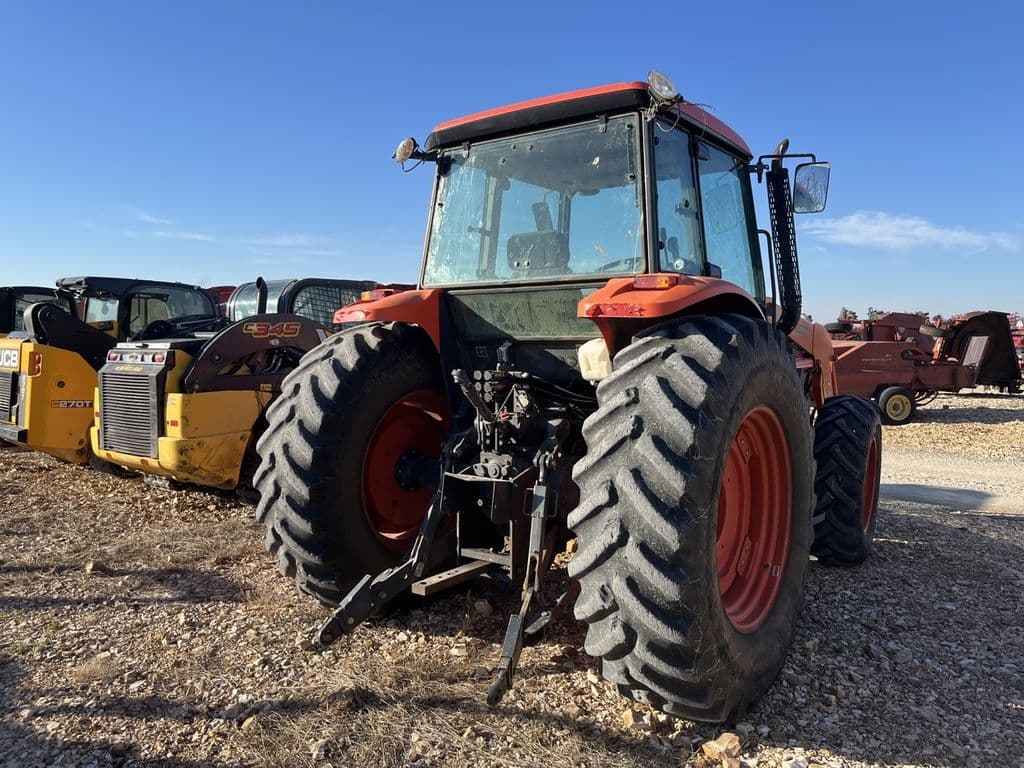 Image of Kubota M108S Image 0