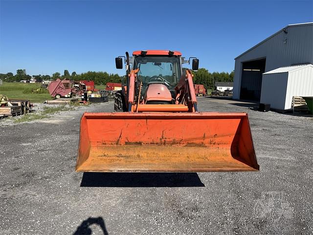 Image of Kubota M110X equipment image 2