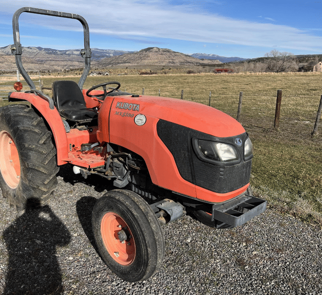 Image of Kubota MX5100 equipment image 2