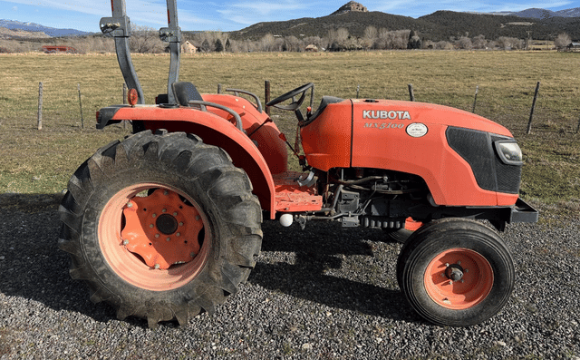 Image of Kubota MX5100 equipment image 3