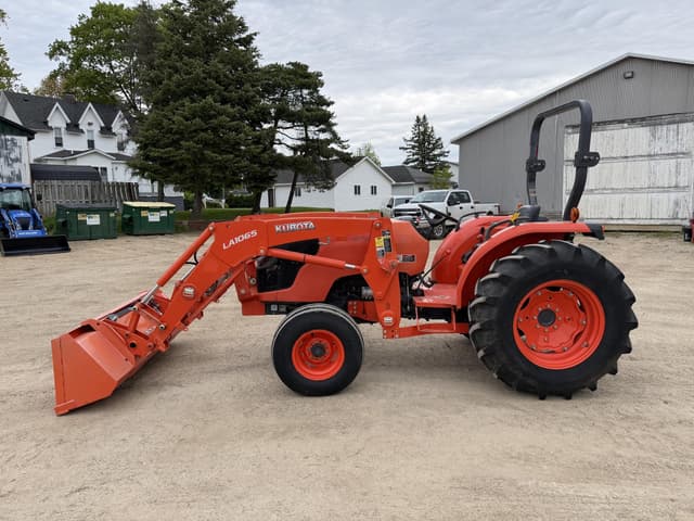 Image of Kubota MX5100 equipment image 1