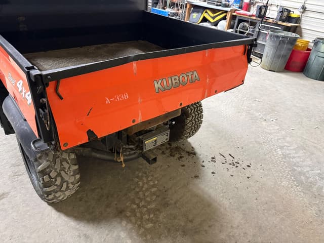 Image of Kubota RTV-1100 equipment image 4