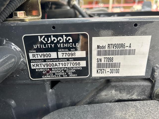 Image of Kubota RTV-X900 equipment image 2