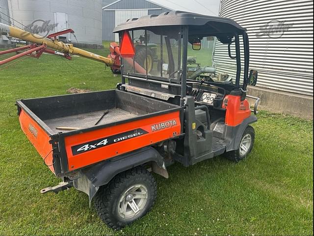Image of Kubota RTV900 equipment image 2