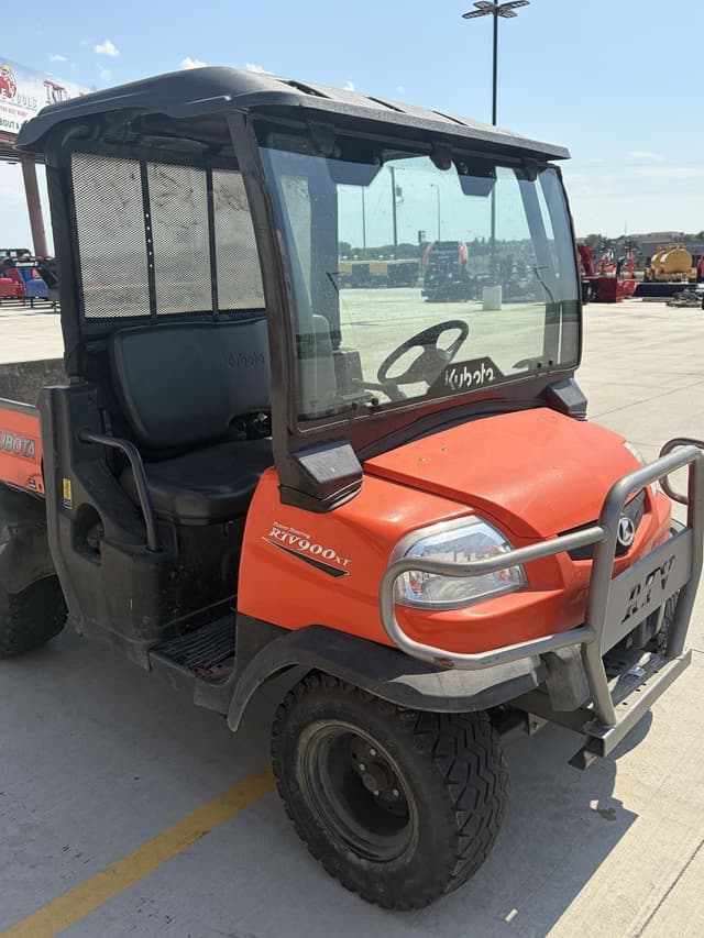 Image of Kubota RTV900XT equipment image 4
