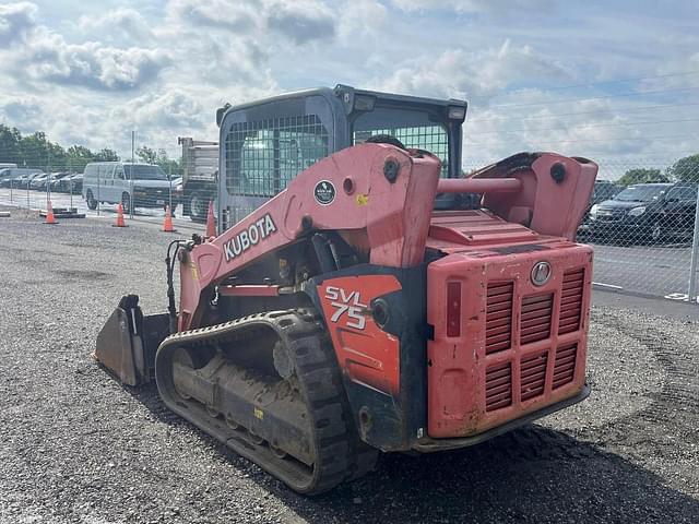 Image of Kubota SVL75 equipment image 2