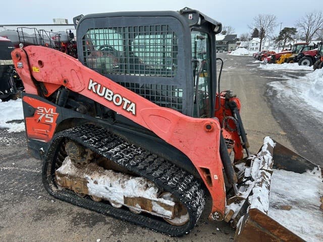 Image of Kubota SVL75HWC equipment image 3