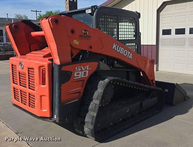 Image of Kubota SVL90 equipment image 4
