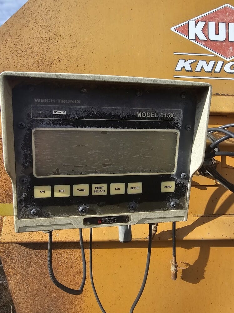 2012 Kuhn Knight 3136 Equipment Image0