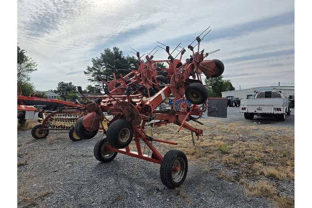 Image of Kuhn GF8702T equipment image 3