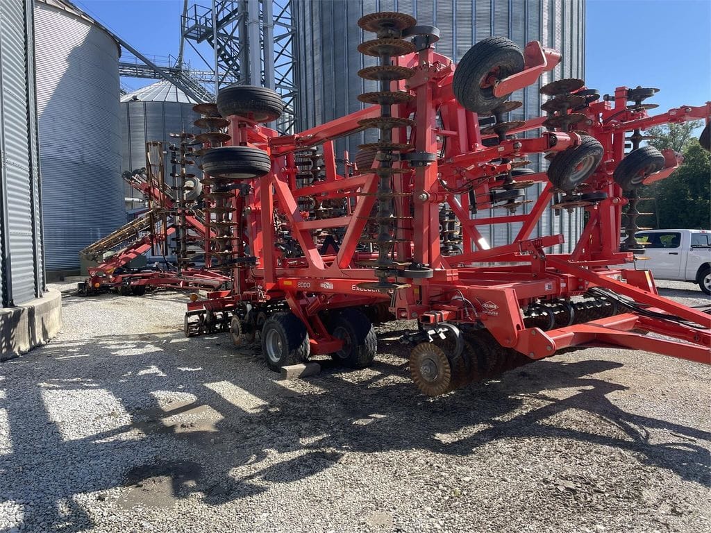 2012 Kuhn Krause 8000-40 Equipment Image0