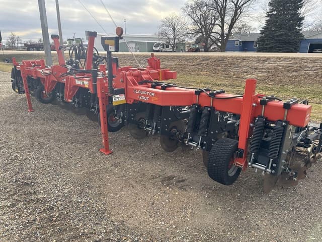 Image of Kuhn Krause Gladiator 1200-1230 equipment image 1
