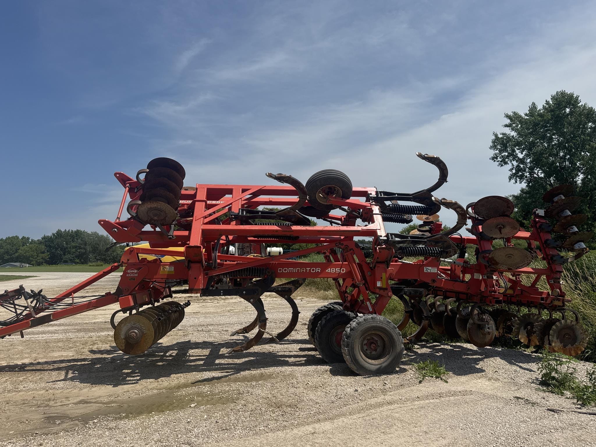 2012 Kuhn Krause Dominator 4850 Image