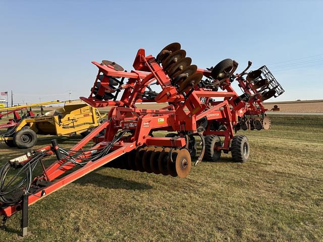 Image of Kuhn Krause Dominator 4850 equipment image 4