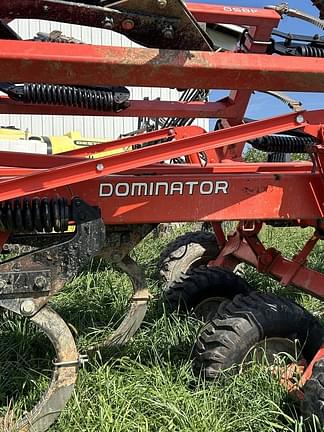 Image of Kuhn Krause Dominator 4850 equipment image 2