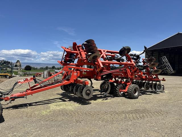 Image of Kuhn Krause Dominator 4850 equipment image 1
