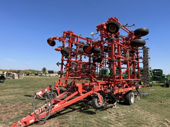 2012 Kuhn Krause 5635 Equipment Image0