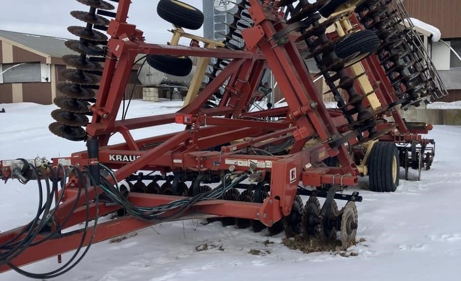 2012 Kuhn Krause 8000-30 Equipment Image0