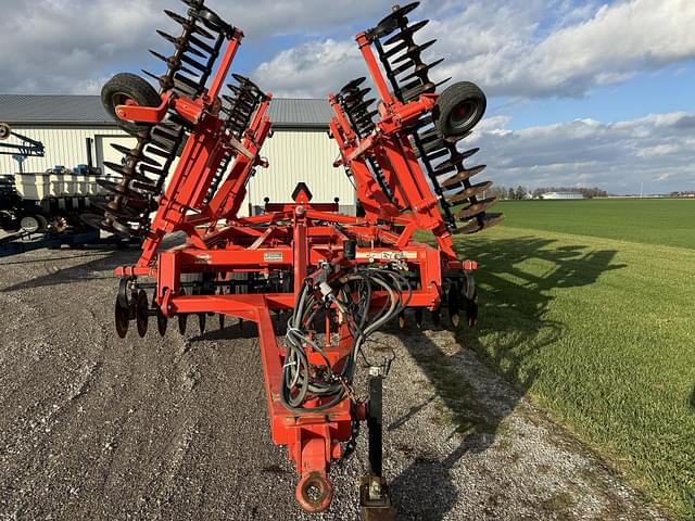 Image of Kuhn Krause 8000-30 equipment image 4