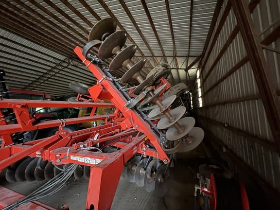 Image of Kuhn Krause 8200-28 equipment image 4